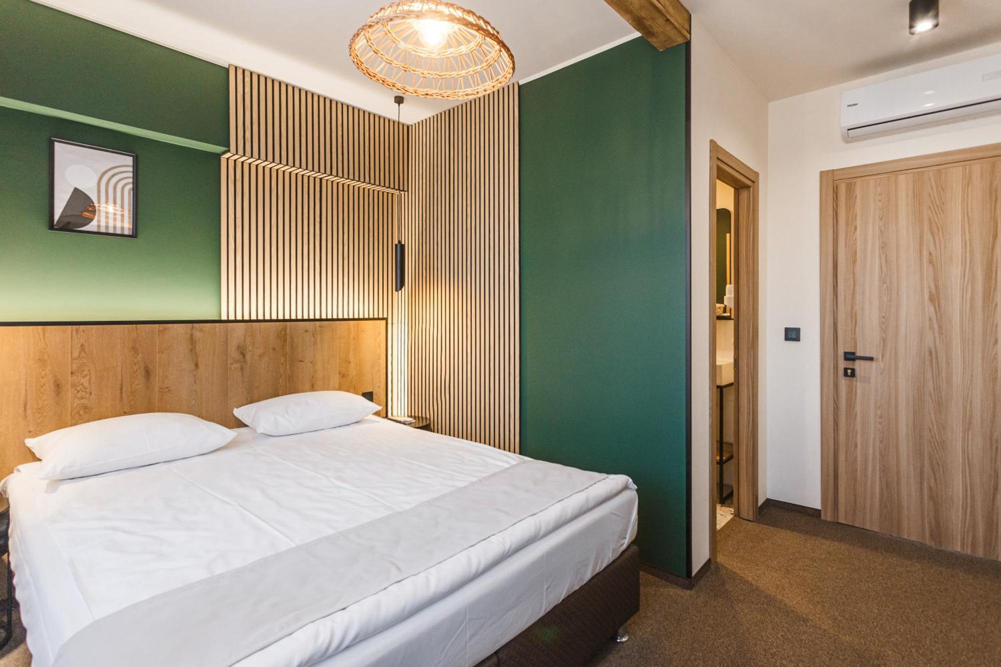 Stokker Hotel Oradea Dış mekan fotoğraf