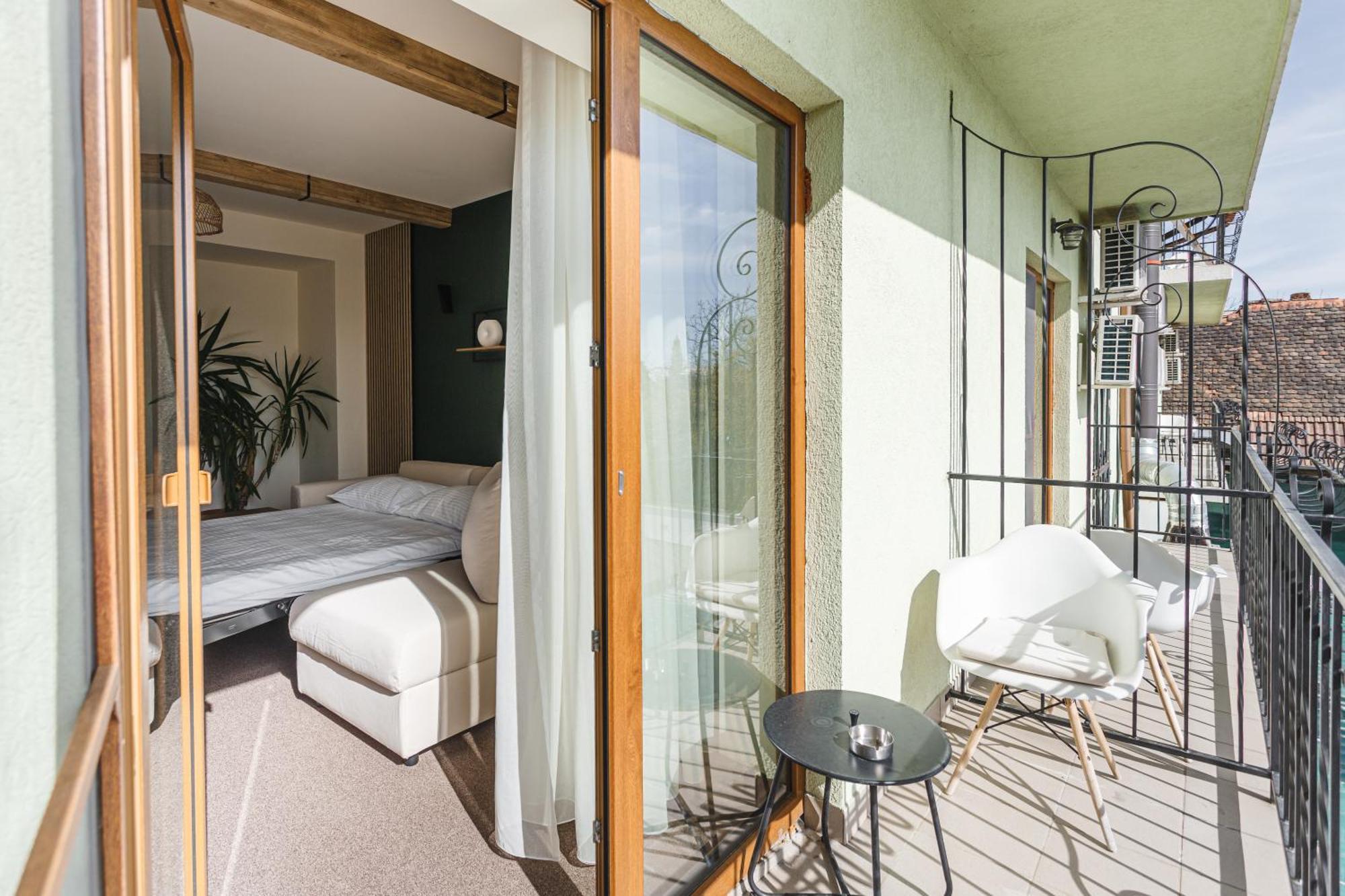 Stokker Hotel Oradea Dış mekan fotoğraf